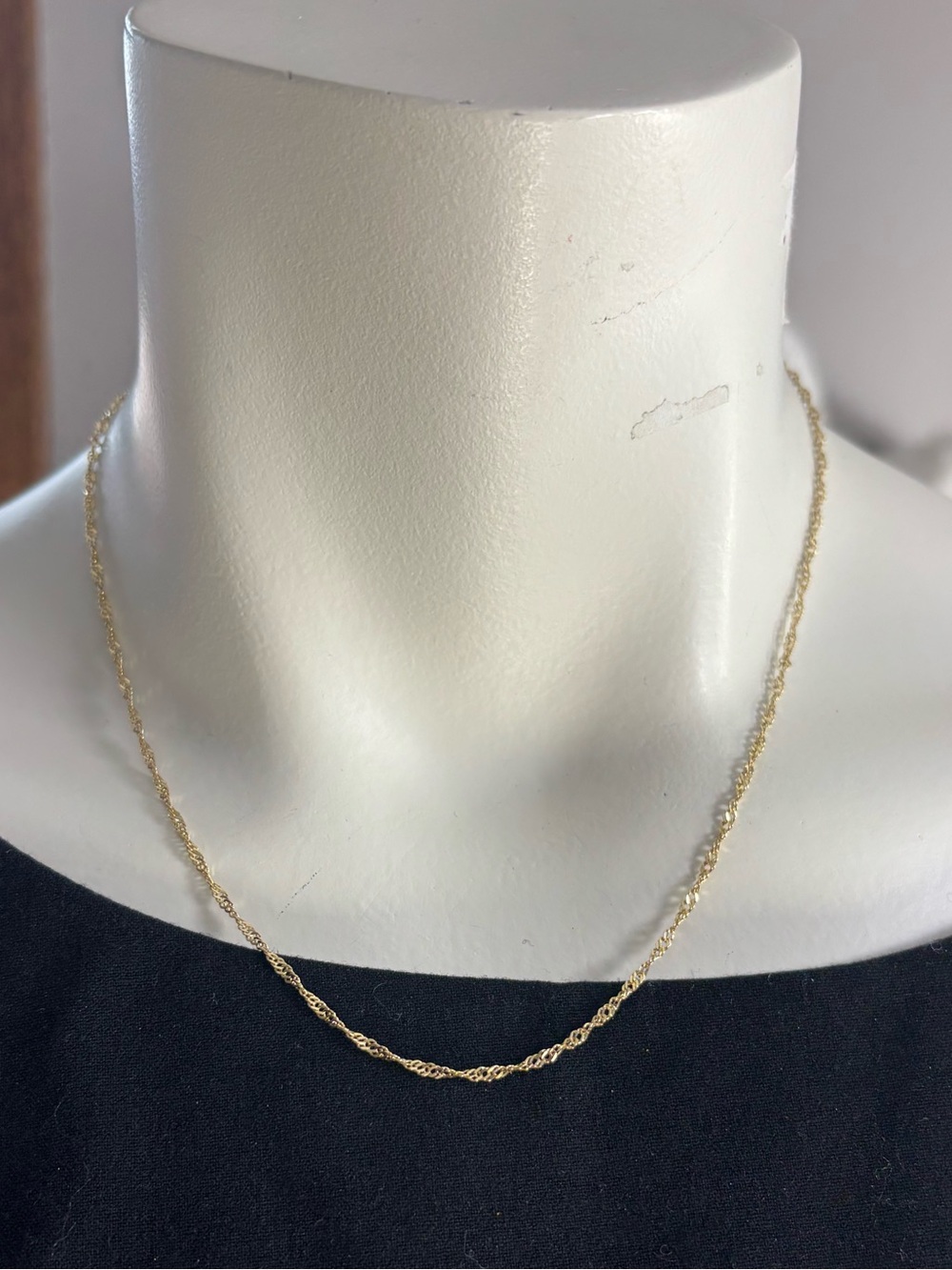 14K Yellow Gold Chain